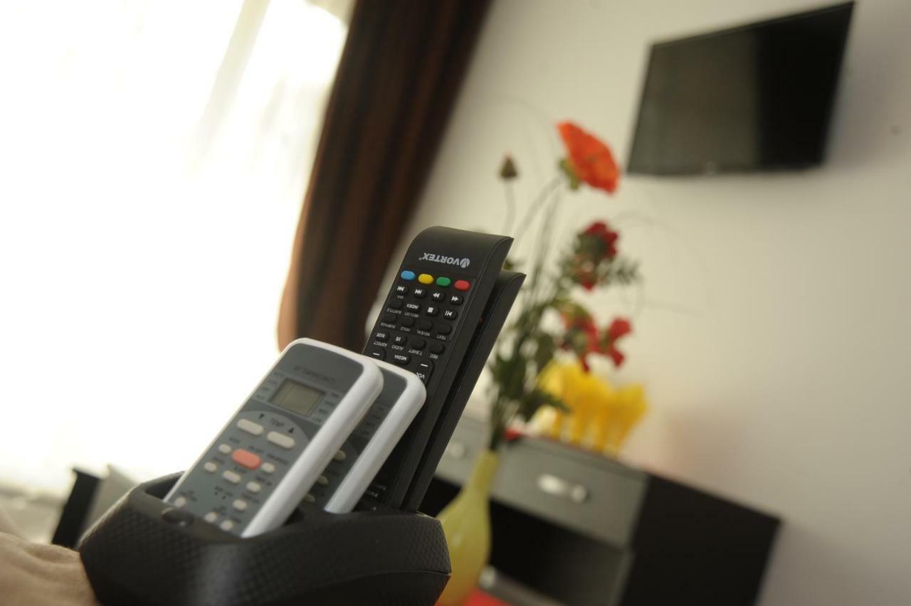 אפורי נורד Hotel Pinguin מראה חיצוני תמונה